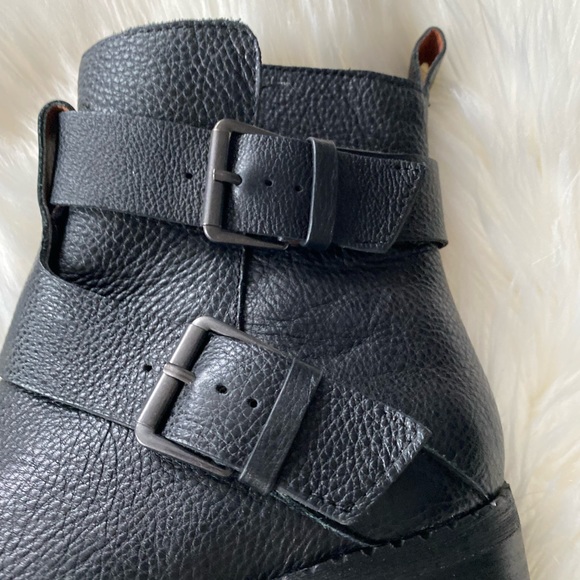 Gentle souls buckle zip bootie - Picture 5 of 11